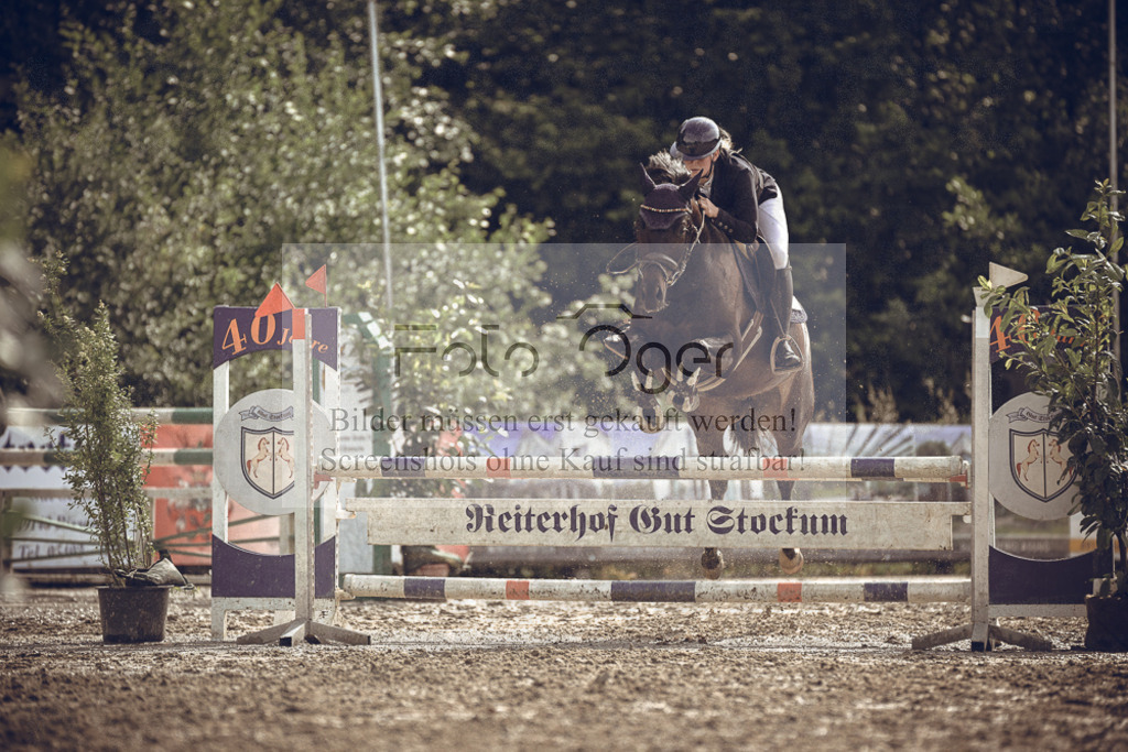 20240531-DOS_8704 | Entdecke hochwertige Reitturnierfotos von Foto Oger. Professionell, emotional und authentisch – jetzt Lieblingsmomente im Shop bestellen.Deutschlandweite Turnierfotografie. - Realized with Pictrs.com
