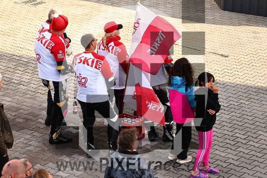 social-20250823_07982 | Schöne Erinnerungen an spannende Momente - das festzuhalten ist unser Job. PIXELrace.de ist seit 2003 auf den Rennstrecken Europas unterwegs um die Action draußen beim Fahren und die wunderbare Stimmung imm Fahrerlager für euch einzufangen.