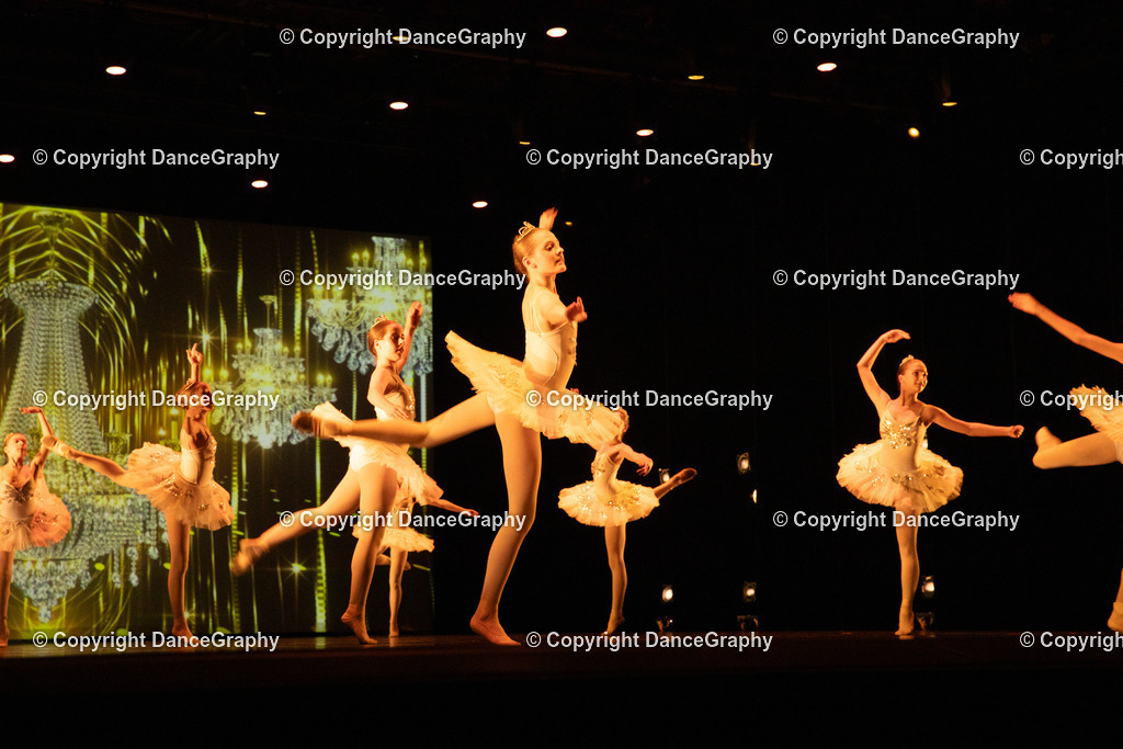 GPHY4504 | DanceGraphy - Realisiert mit Pictrs.com