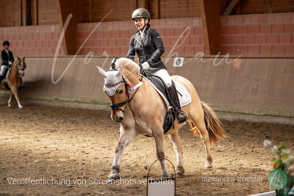 250405_Barop_07_467 | farbklaex.com