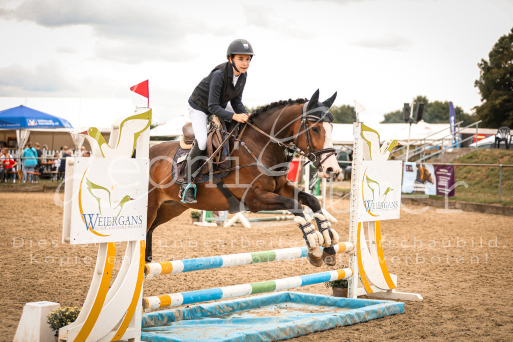 06.SoSpWB00273 | Leoni Ertmer Photography - Realisiert mit Pictrs.com