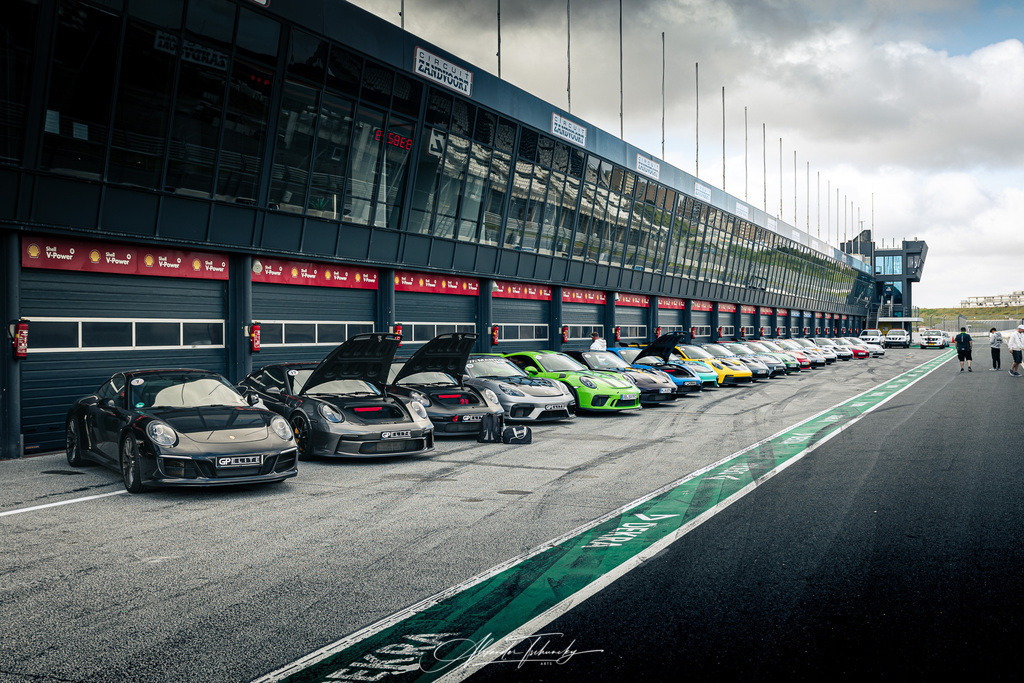 _6PZ6221 _ | Entdecken Sie die faszinierende Welt von Alexander Tschuncky Arts: Kreative Fotografie, atemberaubende Automobilkunst und hochwertiger Bilderdruck. Lassen Sie sich inspirieren! - Realisiert mit Pictrs.com