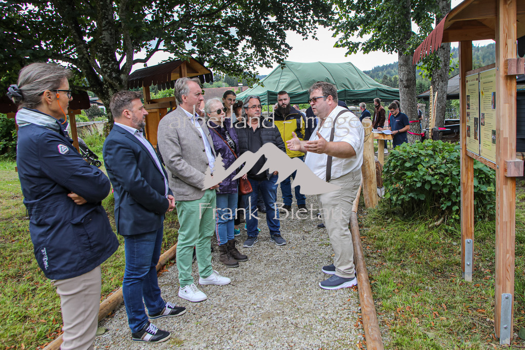 OE7A0806 | Rundgang durch den Lehrpfad mit K.H. Keilhofer