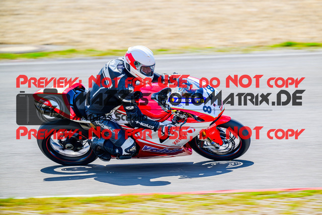 MaZZes_FotoMatrix_240717_6007705_2-7 | GELB