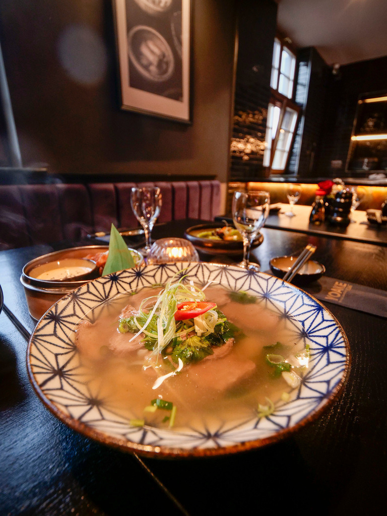 Yaoke | Ludwigsburg - Neueröffnung des asiatischen Restaurants " Yaoke " im alten Gasthof Waldhorn gegenüber vom Schloss. - Realisiert mit Pictrs.com