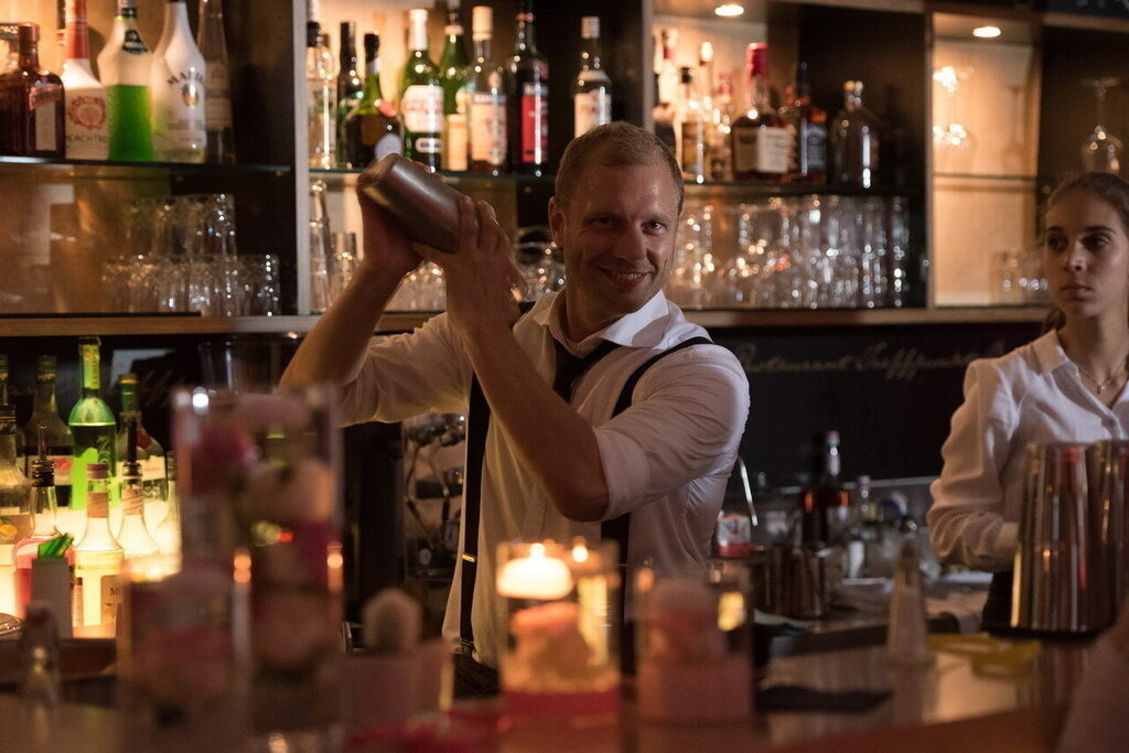 Hochzeit_Location_267 | Mein Name ist Arkadius. Ich fotografiere Ihre Hochzeit in Frankfurt und im Umkreis von 200 km. Als Fotograf bin ich noch bekannt im Bereich Business- und Modefotografie.