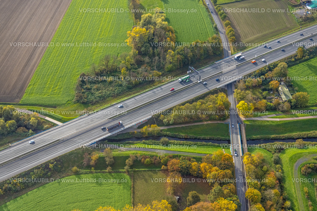 Bergkamen221012803 | Luftbild, Autobahn A2 über Fluss Seseke, Am Langen Kamp, Methler, Kamen, Ruhrgebiet, Nordrhein-Westfalen, Deutschland