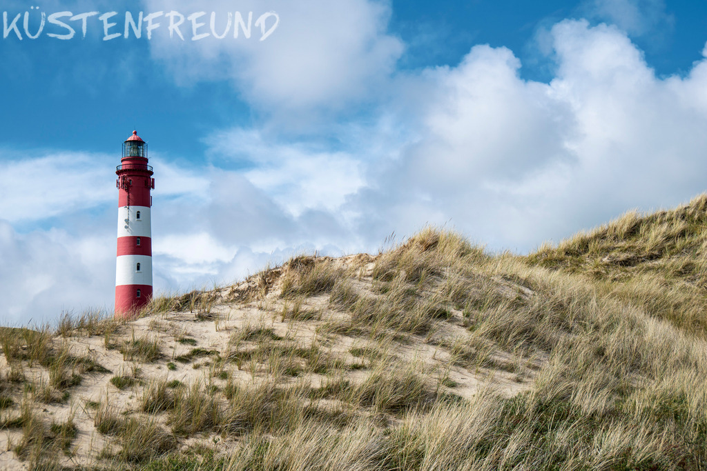 Leuchtturm Amrum II // Nordsee | Entdecke deine Lieblingslandschaft von der Küste – auf Ostsee Leinwand, Nordsee Leinwand, Alu Dibond oder Acrylglas, passend für jeden Geschmack und Raum.