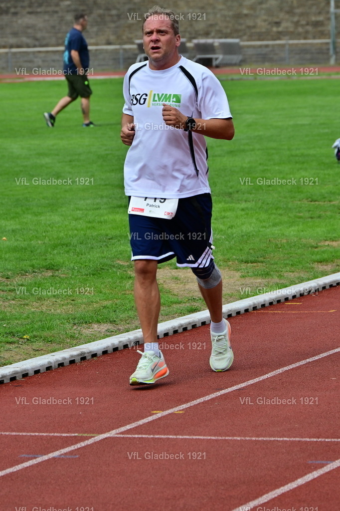 2026-08-23_Sparkassenlauf_10KM_RKrü_000221 | Die Fotografen - Realisiert mit Pictrs.com