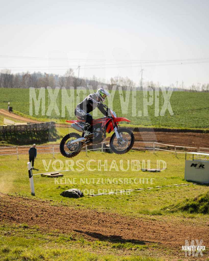 866A3016 | mxndyyvipix