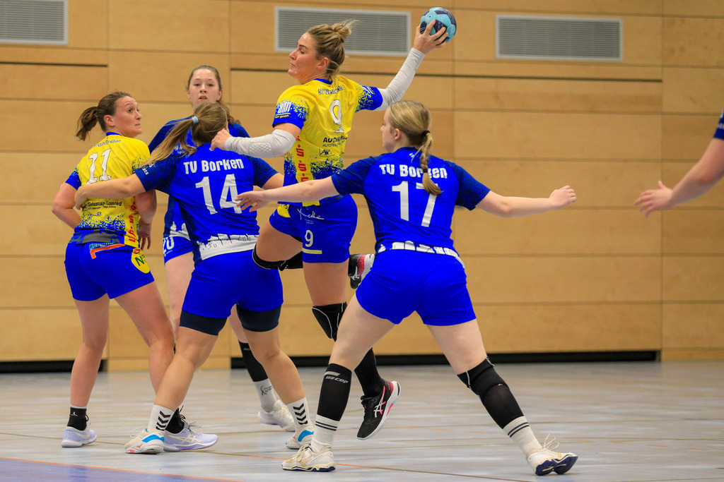 TvBorkenIII_SVN_161125_094 | Bildergalerie von Sport-Ereignissen aber auch von weiteren spannenden Dingen - nicht nur vom Niederrhein. In Anlehnung an den bekannten Spruch von Hanns Dieter Hüsch heißt das Motto: "Niederrhein ist überall".  - Realisiert mit Pictrs.com