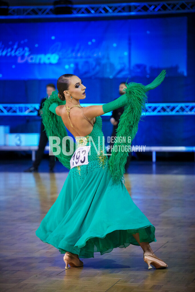 Winter Dance Festival | Mülheim a.d. Ruhr - 13.12.2025: Winter Dance Festival in Mülheim a.d. Ruhr (Westenergiehalle), Germany. Photo by: BobNL design &amp; photography  - Realisiert mit Pictrs.com