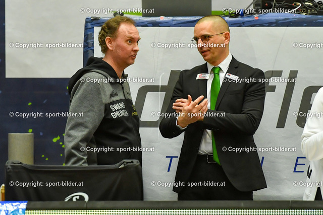 AUT, BSL, Basketball, Gmunden Swans vs Bulls Kapfenberg | 27.03.2022, Volksbank Arena Gmunden, AUT, BSL, Gmunden Swans vs Bulls Kapfenberg, im Bild Anton Mirolybov, Head Coach Basket Swans Gmunden (Swans), Michael Schrittwieser, Head Coach Bulls Kapfenberg (Bulls)


// BSL, Basketball Super League Match between Gmunden Swans and Bulls Kapfenberg in Gmunden, Austria on 2022/03/27