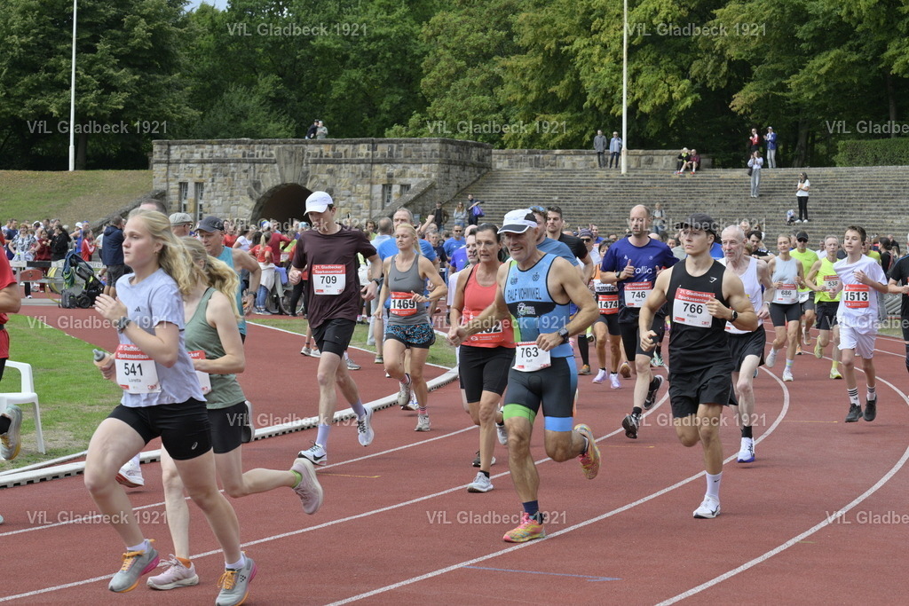 2026-08-23_Sparkassenlauf_10KM_Peter_000024 | Die Fotografen - Realisiert mit Pictrs.com