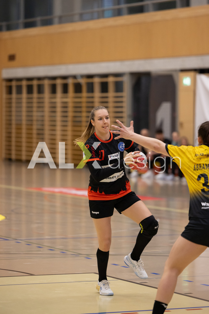 Handball I Frauen I Saison 2025-2026 I Handball Swiss Premium League 1 | Women I Round 5 I  Yellow Winterthur - GC Amicitia Zürich I 15.03.2026 | 27 Kerstin Kündig (CH) (GC Amicitia Zürich) – Rückraum mitte - Realisiert mit Pictrs.com