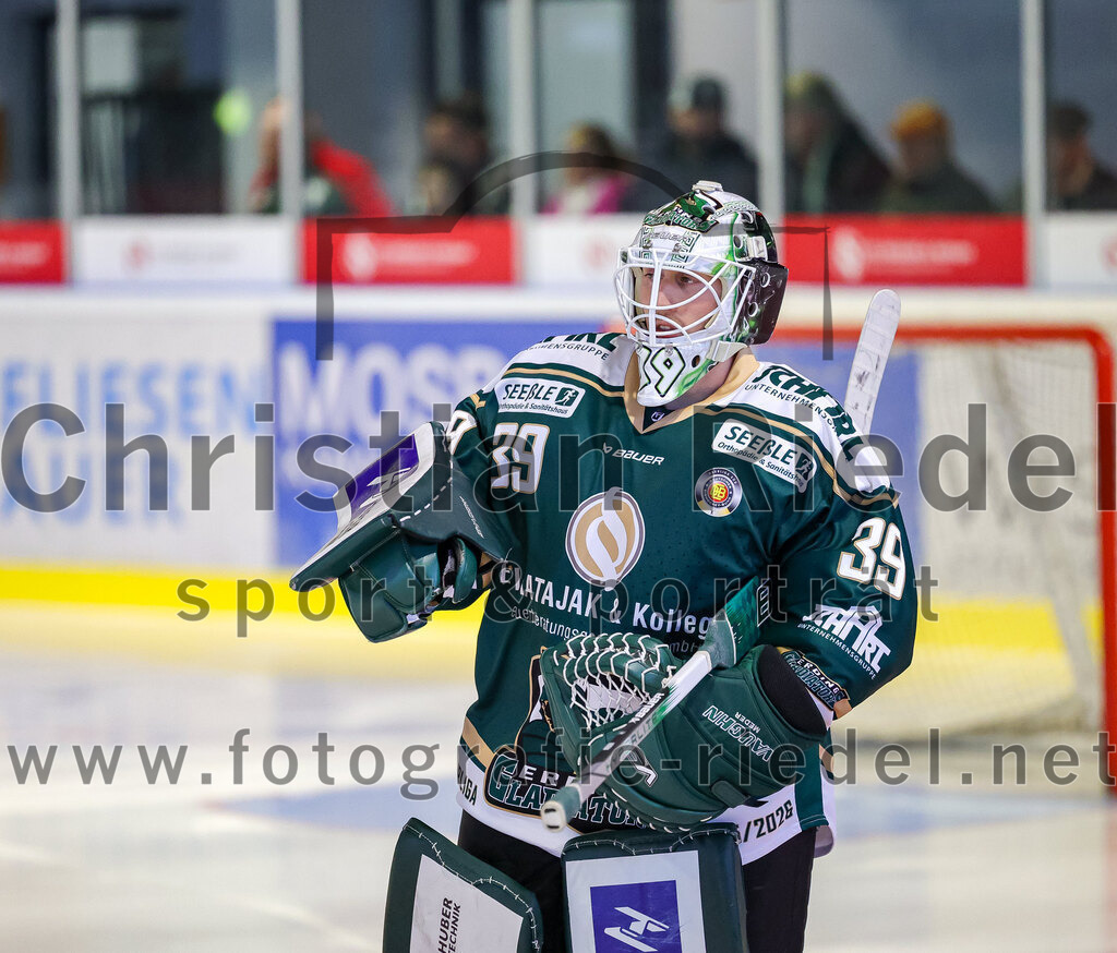 2025-09-14_004_TSV_Erding_gegen_EC_Peiting | Erding, Deutschland, 14.09.2025:Eishockey, Oberliga Süd 2025 / 2026, Testspiel, TSV Erding gegen EC Peiting, Endergebnis: 2:3Foto: Christian Riedel / fotografie-riedel.net
