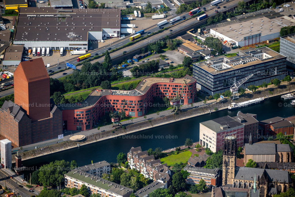 4049775 | Landesarchiv Nordrhein- Wesfalen und witere Gebäude am Innenhafen, Duisburg
