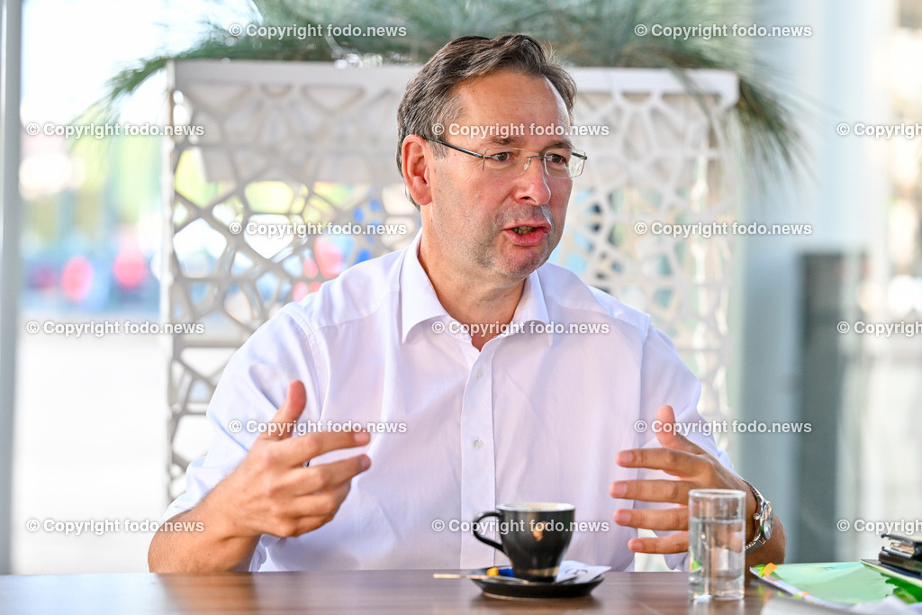 Hermann Brueckl (FP_ NAbg.)_ 30.08.2024-7 | 30.08.2024, Linz, AUT, Hermann Brueckl im Bild Hermann Brueckl (FP, NAbg.)