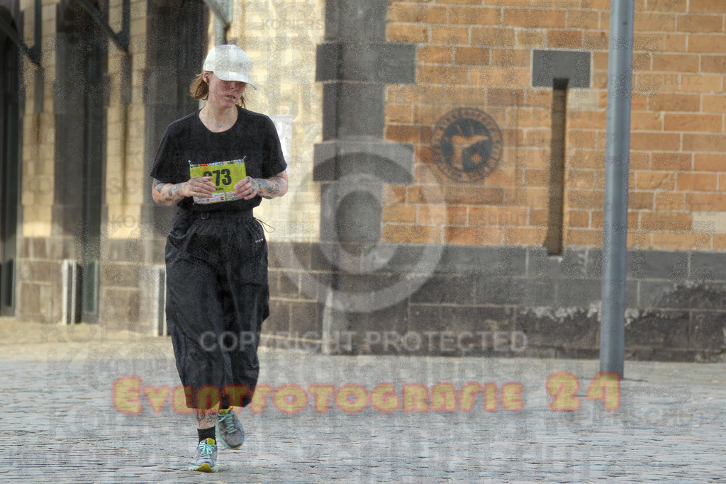 250920_1540_EV4_9422 | Sportfotografie im Rhein-Sieg Kreis, Köln, Bonn, NRW, Rheinland Pfalz, Hessen, etc. Unser Tätigkeitsfeld umfasst den Laufsport vom Volkslauf über den Marathon, Duathlon, Triathon bis zum Ultralauf wie Kölnpfad Ultra oder Schindertrail.