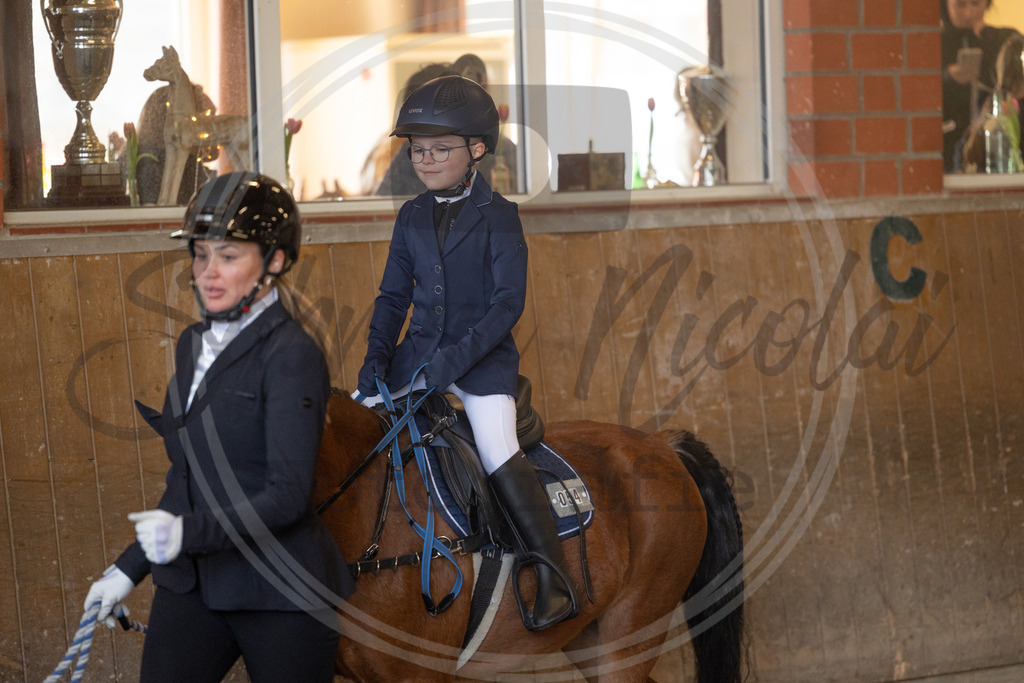 994A9496 | sabrinanicolaifotografie - Realisiert mit Pictrs.com