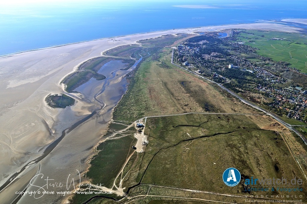 Halligen-Inseln-Weltnaturerbe-Wattenmeer-04-2023-airwatch-wagner-240A0571 | Entdecken Sie atemberaubende Luftbilder und Fotografien auf airwatch.de - Tauchen Sie ein in eine Welt voller faszinierender Aufnahmen aus der Vogelperspektive.