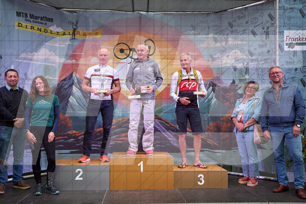 Betriebszentrum Laubenbachmühle, Frankenfels, Österreich - 13. September 2025: Dirndltal Race - Fun und Trophy Race - SiegerehrungFotograf: Martin Bihounek / martinbihounek.com | 13. September 2025 Betriebszentrum Laubenbachmühle, Frankenfels, Österreich : Dirndltal Race - Fun und Trophy Race - Siegerehrung •••••Photo by: Martin Bihounek / martinbihounek.comInsta: @martinbihounekcom