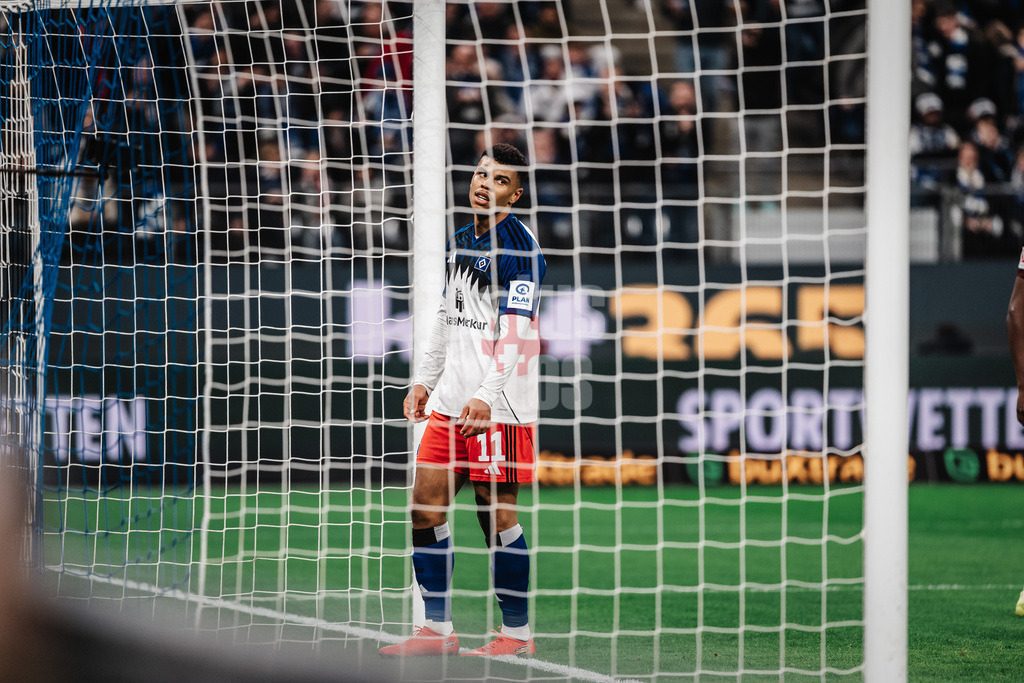 Fußball | Männer | Saison 2025/2026  | Fußball-Bundesliga | 16. Spieltag | FC St. Pauli vs. RB Leipzig | 27.01.2026 | Ransford-Yeboah Königsdörffer (#11, HSV) ärgert sich