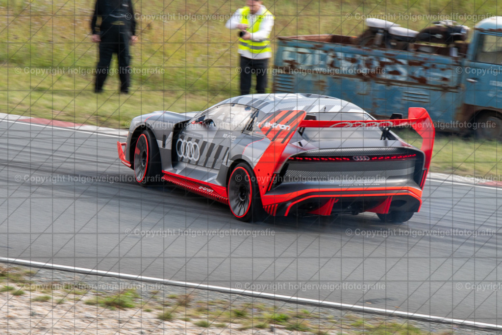 20250906160425D75_6507 | Bitte beachten!!!
Alle Fotos dieser Galerie sind nur grundbearbeitet. Im Falle eines Verkaufs, werde ich die Fotots noch mit dem nötigen Feinschliff versehen. - Realisiert mit Pictrs.com