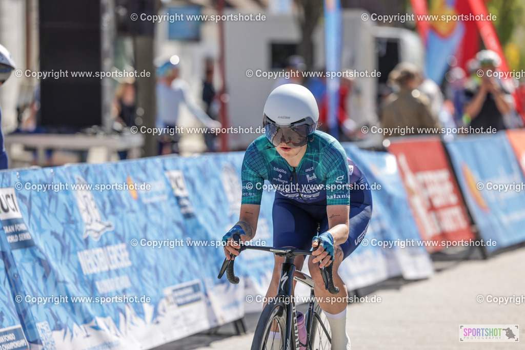 VJ__5185 | Neusiedlersee Radmarathon 2026@sportshot_your_pictrs #yourpictures#roadtowm2029 #nrm #neusiedlerseeradmarathon #neusiedlersee #neusiedlerseetourismus #burgenland #mörbisch #nrm26 #burgenlandtourismus #voglundco #poweredbyburgenlandtourismus #radsport #rad #marathon #ucigranfondo #visitburgenland #ucigranfondoworldseries