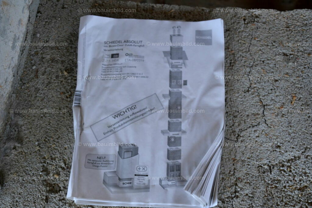 bib-lg08-schornstein-0024 | Nach LV-Leistungsgruppen sortierte Detailfotos über den Bau eines Hauses. Alle Hausbau-Bilder direkt vom Urheber und Autor der Website Haus-Selber-Bauen.com