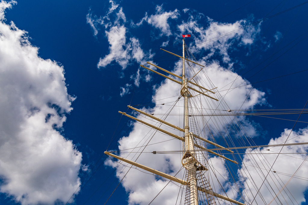 2023_08_10_HH-LANDUNGSBRUECKEN_MCP1020 | Hochwertig gedruckte Fotografien für die Wand, als Kalender und zum Verschenken. Hamburg & Norddeutschland und überall wo ich mit der Kamera unterwegs war.