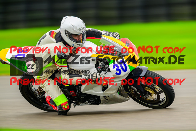 MaZZes_Fotomatrix_20241002_6007705_5901 | Fotograf Mathias Schmid
Sportfotograf,
Eventfotograf,
Hochzeitsfotograf,
Portraitfotograf