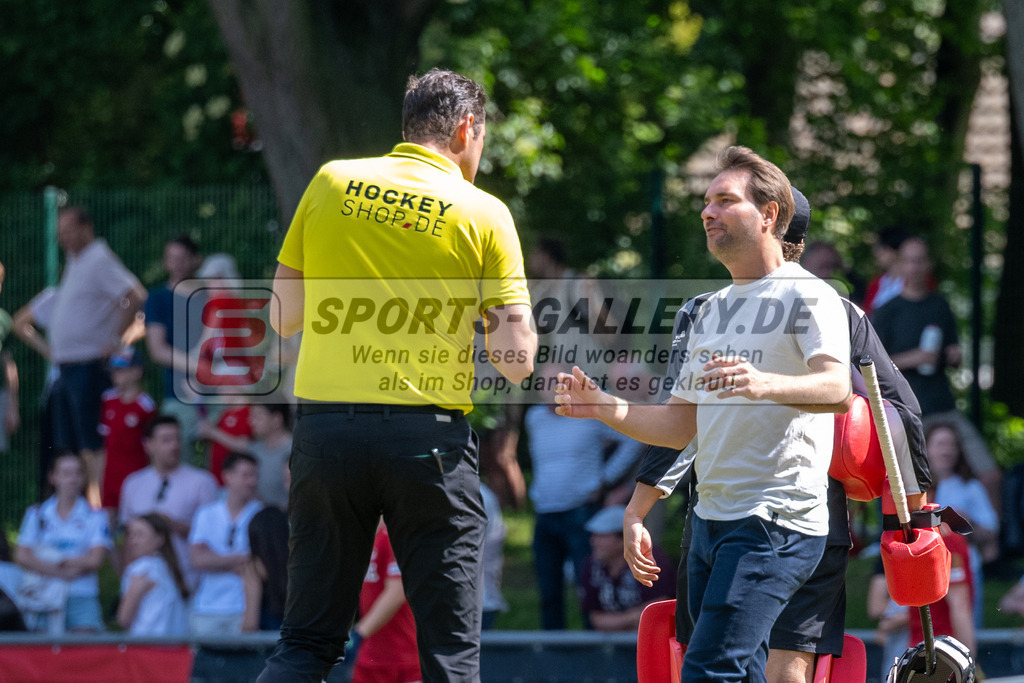 SFE_20240511_0087 | Krefeld, Deutschland, 11.05.2024: Johannes Schmitz (Crefelder HTC) in Aktion waehrend des Spiels der Feldhockey 1. Bundesliga Herren zwischen Crefelder HTC - Rot Weiss Köln im Gerd-Wellen-Hockeyanlage am 11.05.2024 in Krefeld, Deutschland. (Foto von Stephan Fehrmann)

Krefeld, Germany, 11.05.2024: Johannes Schmitz (Crefelder HTC) in action during the game of Feldhockey 1. Bundesliga Herren between Crefelder HTC - Rot Weiss Köln in Gerd-Wellen-Hockeyanlage at 11.05.2024 in Krefeld, Deutschland. (Foto from Stephan Fehrmann)