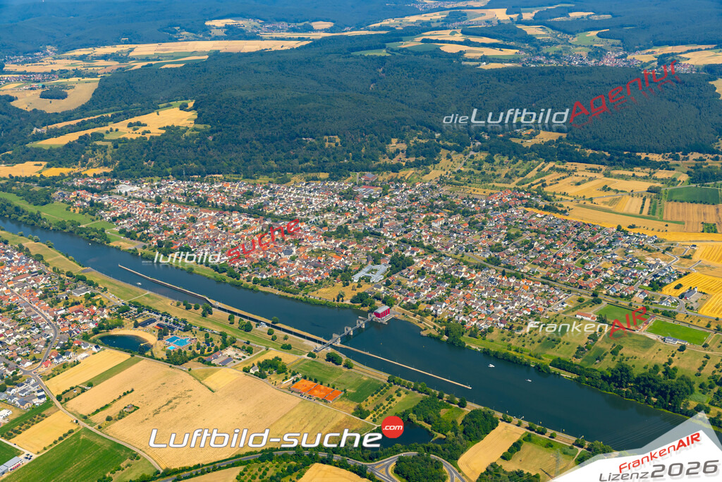 Das Luftbild zeigt :  Kleinwallstadt - Die Luftaufnahme wurde 2023 vom UL-Flugzeug aus erstellt ( keine Drohne ) - Hochauflösende Luftaufnahme - Für grossformatige Ausdrucke geeignet. Die Geschenkidee !Mit Lizenz und Bildrechte bestellbar