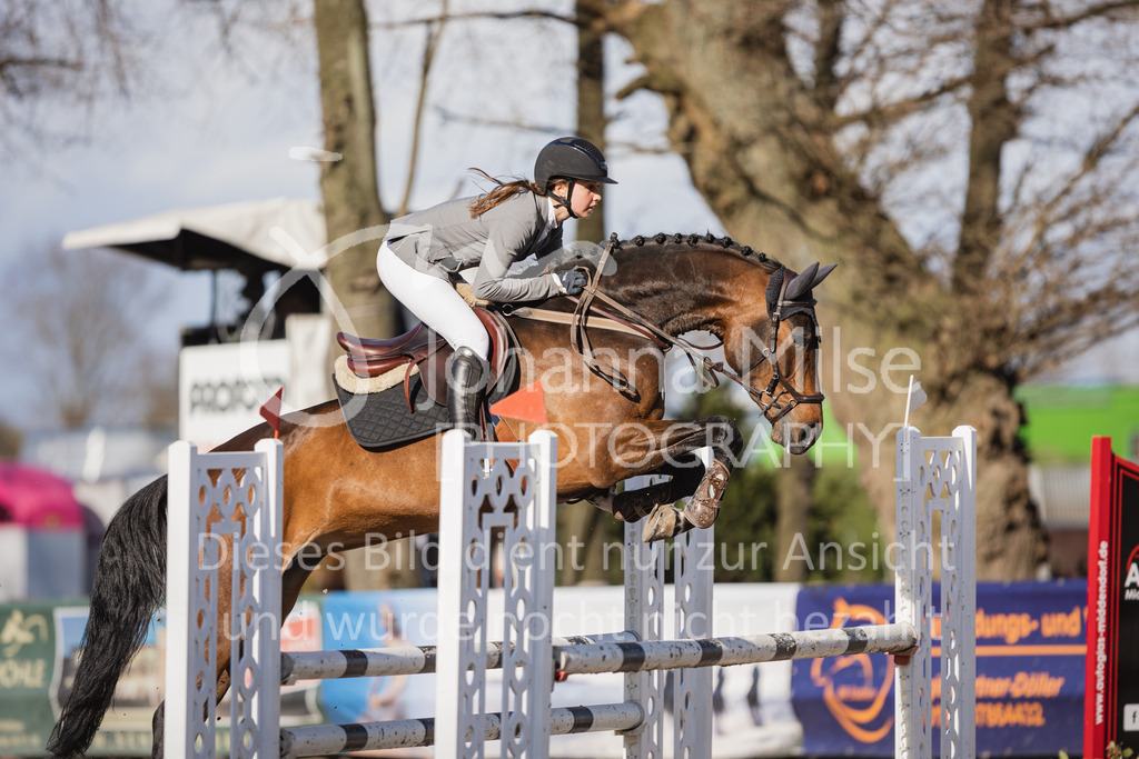 230411_Mühlen_04SprPf-L-475 | Deine schönsten Turniermomente als professionelle Fotos! Entdecke hochwertige Pferdesport-Fotografie im Online-Shop. Jetzt Fotos finden & bestellen!