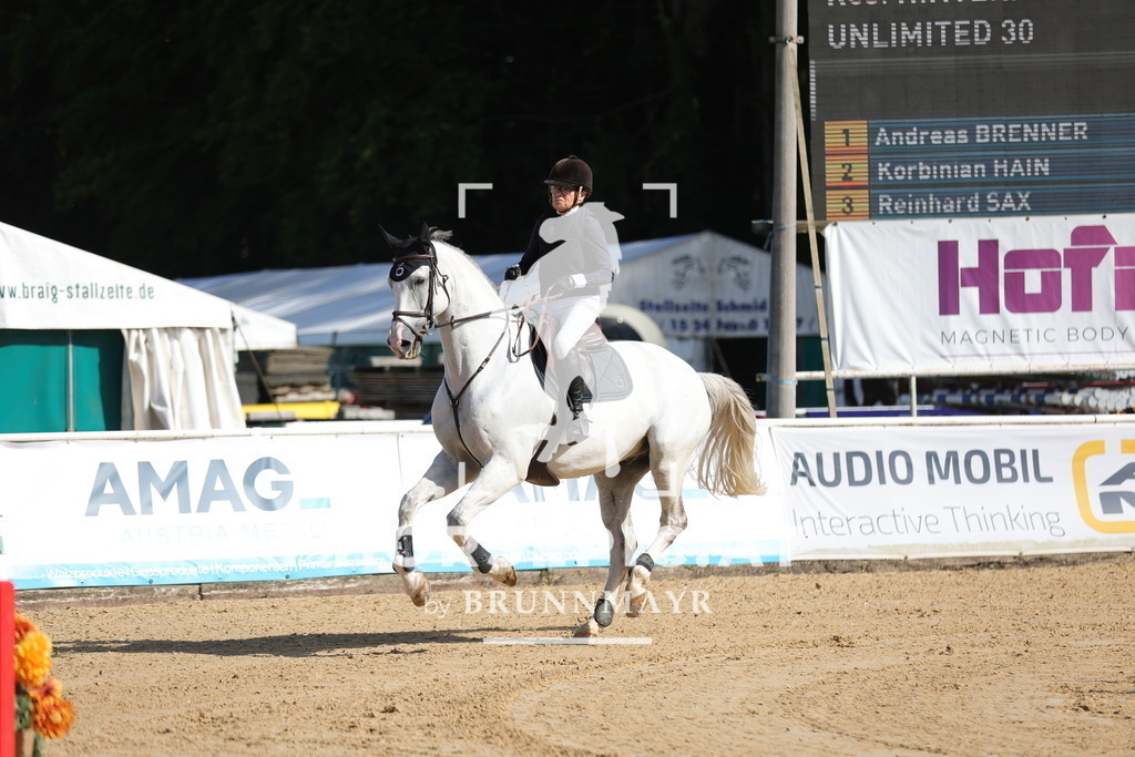 0P6A5823 | Willkommen bei Brunnmayr - Design & Fotografie – Ihrem Spezialisten für Reitturniere und Pferdeveranstaltungen in Oberösterreich, Salzburg und Bayern! Seit über 17 Jahren sind wir leidenschaftlich dabei.