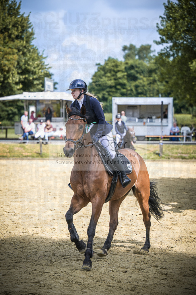 DOS_5369 | Entdecke hochwertige Reitturnierfotos von Foto Oger. Professionell, emotional und authentisch – jetzt Lieblingsmomente im Shop bestellen.Deutschlandweite Turnierfotografie. - Realisiert mit Pictrs.com