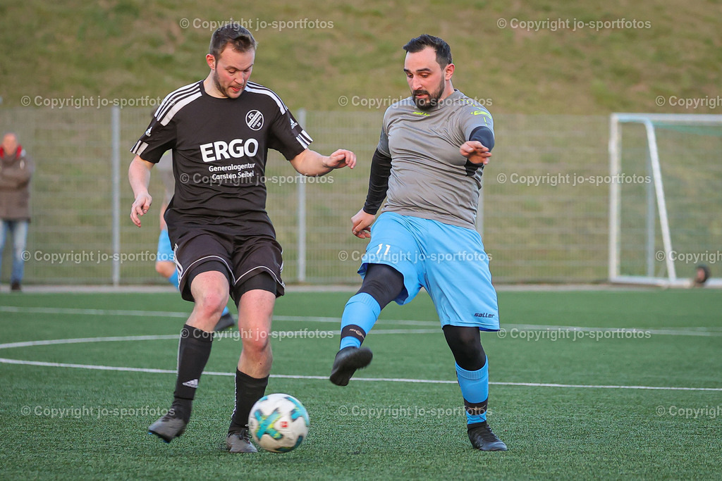 BQ3I6024 | 05.04.2023; Kreisliga C2 Dillenburg; Kunstrasenplatz Haigerseelbach; SSV Haigerseelbach 2 - FC Schwarz-Weiß Erdbach; Ergebnis: 0:5 (0:3)