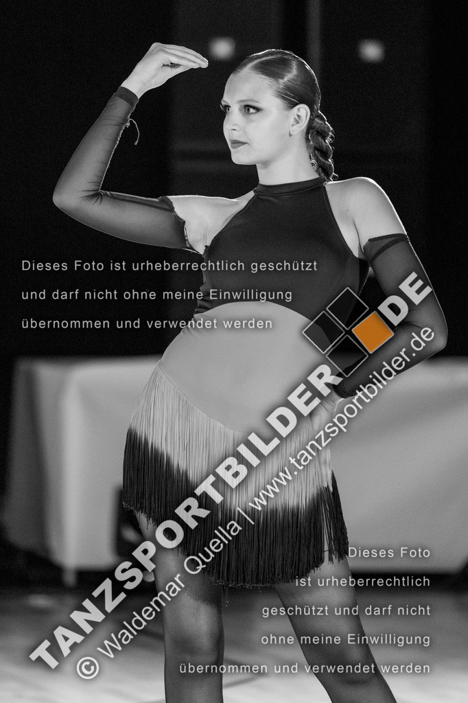 20250503-00479 | Hier finden Sie Tanz Bilder vom Latein und Standard Formationen tanzen. Sportbilder vom Tanzsport. Schöne Fotos und von Weltmeisterschaft, Europameisterschaft, Bundesliga, Regionalliga, Oberliga und Landesliga sowie von GOC Stuttgart, DanceComp, WM Bremen