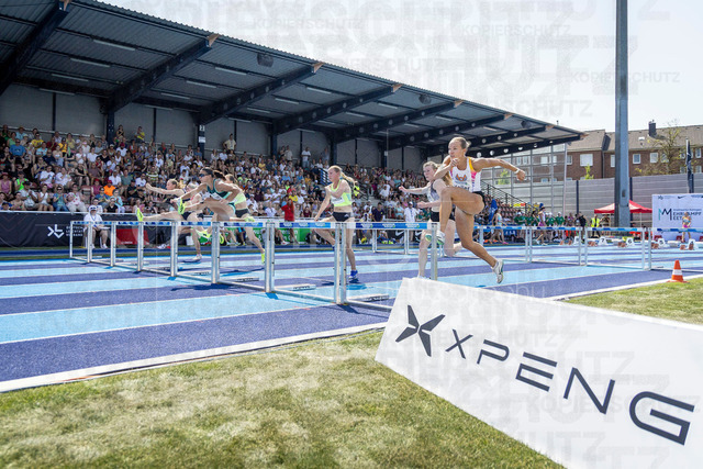 Multisport Event; Ratingen, 27.06.2026 | RATINGEN, GERMANY - JUNE 27, 2026 : Briana Stephenson (NZL / New Zealand), Marijke Esselink (NED / Netherlands) and Lexie Keller (USA / United States) over 100m hurdles competing during the Multisport Event at Stadion Ratingen on June 27, 2026 in Ratingen, Germany.