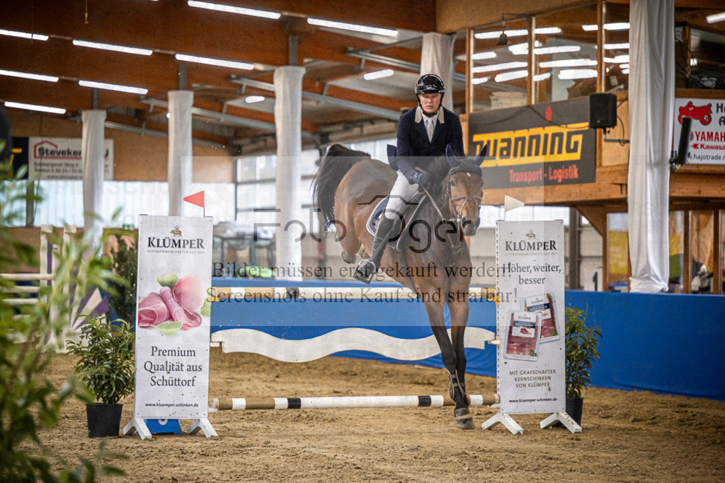 DOS_2353 | Entdecke hochwertige Reitturnierfotos von Foto Oger. Professionell, emotional und authentisch – jetzt Lieblingsmomente im Shop bestellen.Deutschlandweite Turnierfotografie. - Realisiert mit Pictrs.com