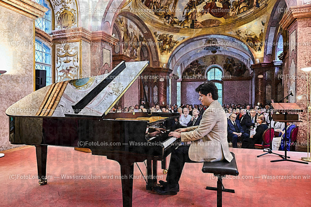 ALP1453_XXXIX-Chopin-Festival_Nocturno_Roham Connor | (C)FotoLois.com, Alois Spandl, XXXIX. internationales CHOPIN-Festival in der Kartause Gaming, NOCTURNO - nächtliches Konzert bei Kerzenlicht, Sa 5. August 2023.