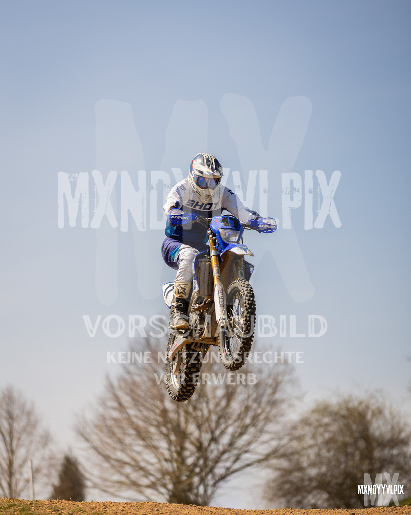 866A3526 | mxndyyvipix