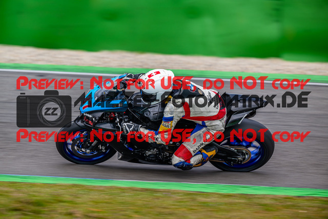 MaZZes_Fotomatrix_20240316_6007705_6861 | Fotograf Mathias Schmid
Sportfotograf,
Eventfotograf,
Hochzeitsfotograf,
Portraitfotograf