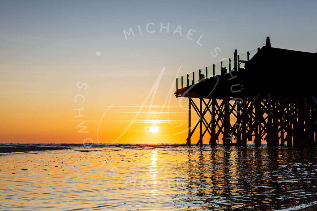 2023-06-03 SPO Sonnenuntergang u Mond - 018 | Schwotte Media - Realisiert mit Pictrs.com