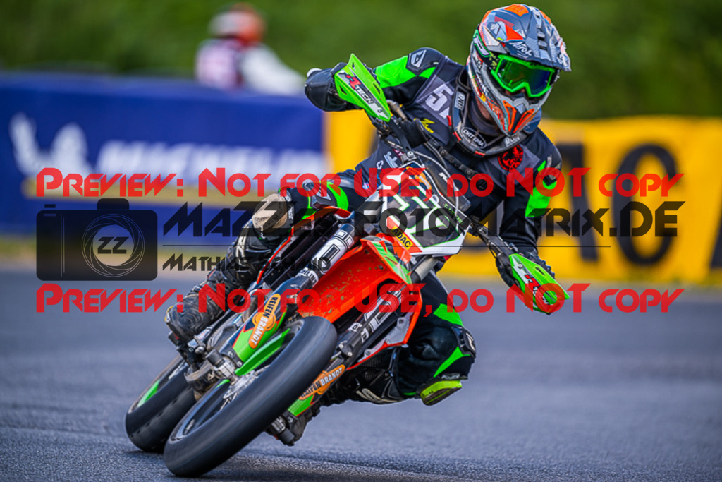 MaZZes_FotoMatrix_220528_1967 | Fotograf Mathias Schmid
Sportfotograf,
Eventfotograf,
Hochzeitsfotograf,
Portraitfotograf