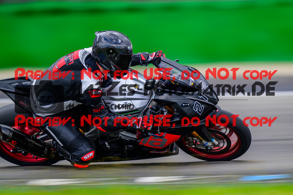 MaZZes_FotoMatrix_240615_9750 | WEISS