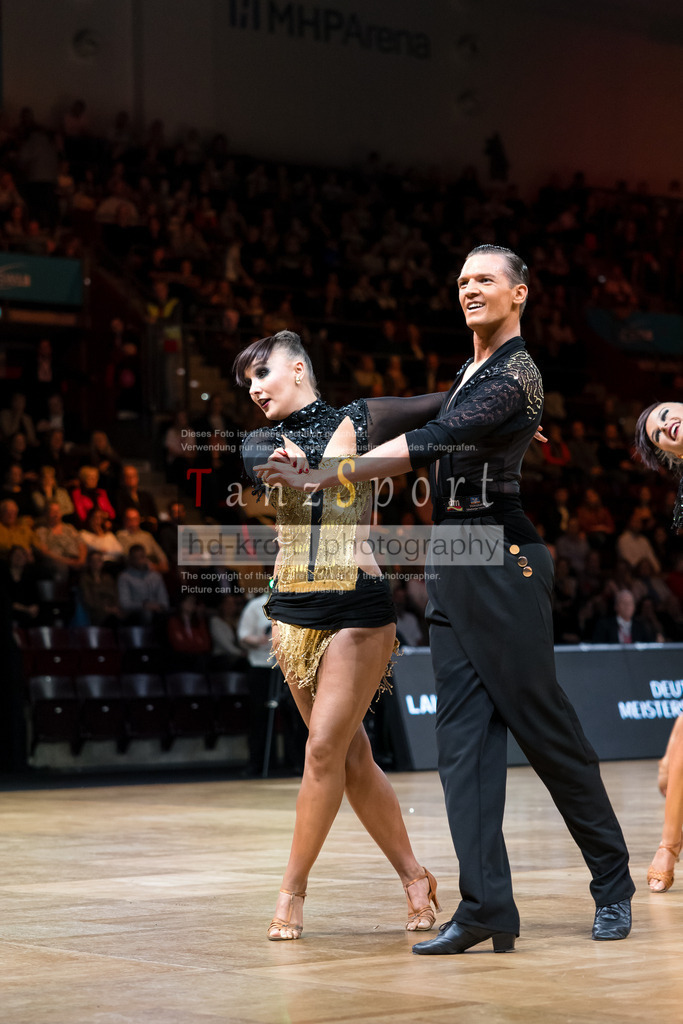 20241109_DM-Formationen_3814 | Tanzsportbilder, Standardtanz, Lateintanz, WDSF, DTV, LTVB, dancecomp, goc, hessen tanzt, blaues band der spree, walzer, tango, wiener walzer, slowfox, quickstepp, samba, rumba, cha-cha-cha, paso doble. jive, hd-kroft photography, turniertanzsport