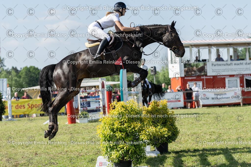 CL5A5455 | Emilia Reinking Fotografie - Realisiert mit Pictrs.com