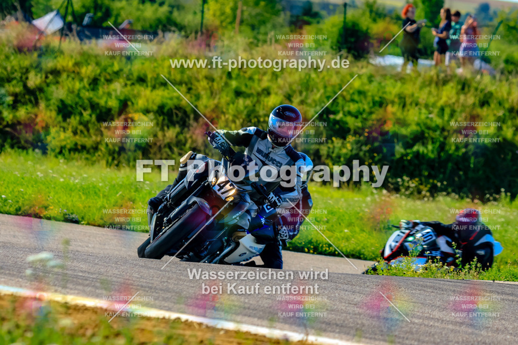 047-2135 | Hier findet Ihr Bilder von Touristenfahrten auf der Nürburgring Nordschleife oder von anderen Veranstaltungen die ich besucht habe. Viel Spass beim Durch Schauen 